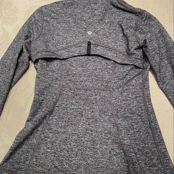 Lululemon heathered black define jacket size 6 - Picture 4 of 8